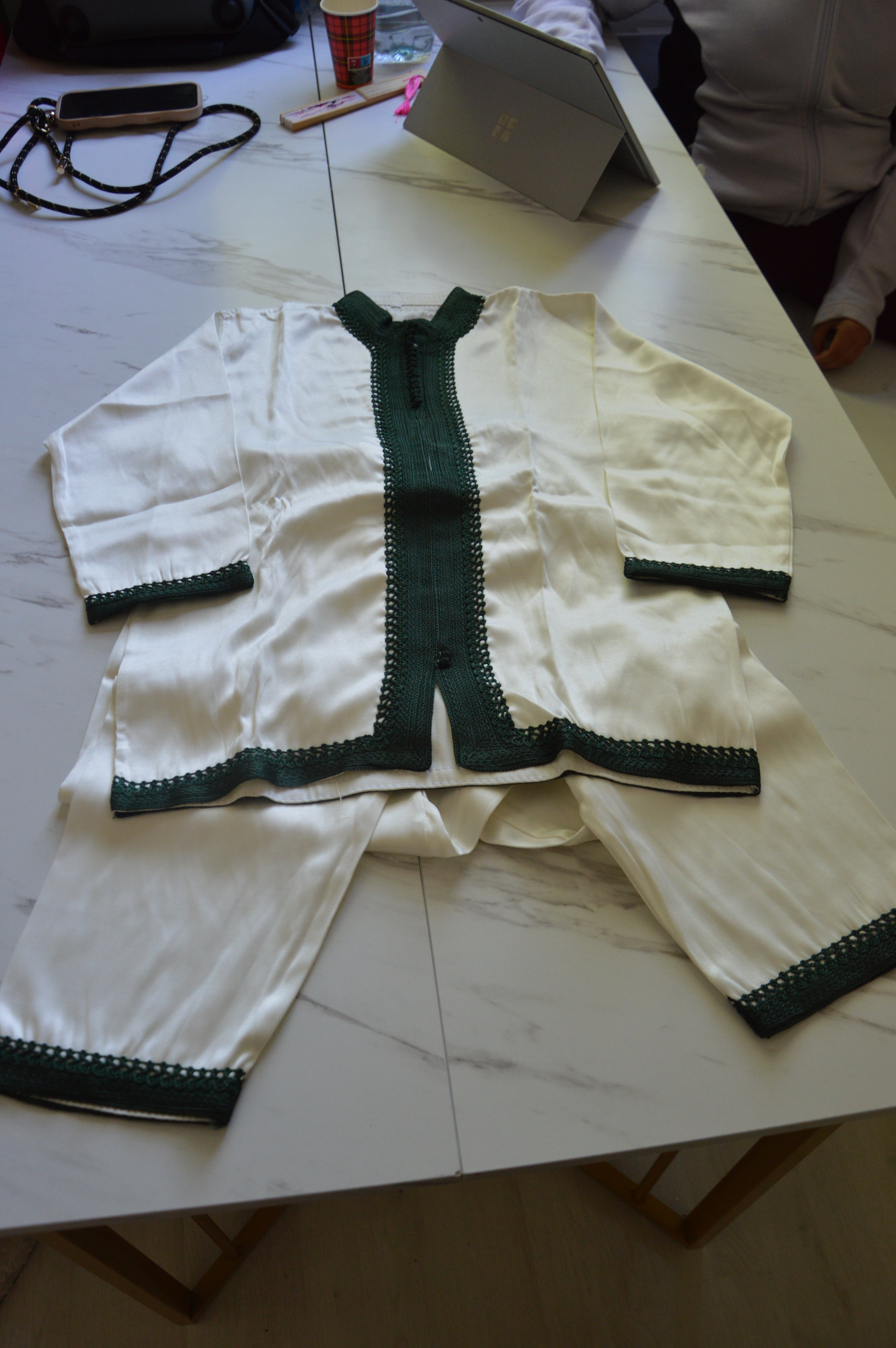 Jabador Vert Garçon – Tenue Traditionnelle Marocaine