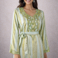 Makhaweer élégant vert pastel brodé doré