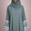 Abaya Emiratie Verte avec Foulard Assorti - Ensemble Luxe