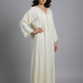 Gandoura Johara Blanche & Or – Pureté Lumineuse & Prestige Marocain