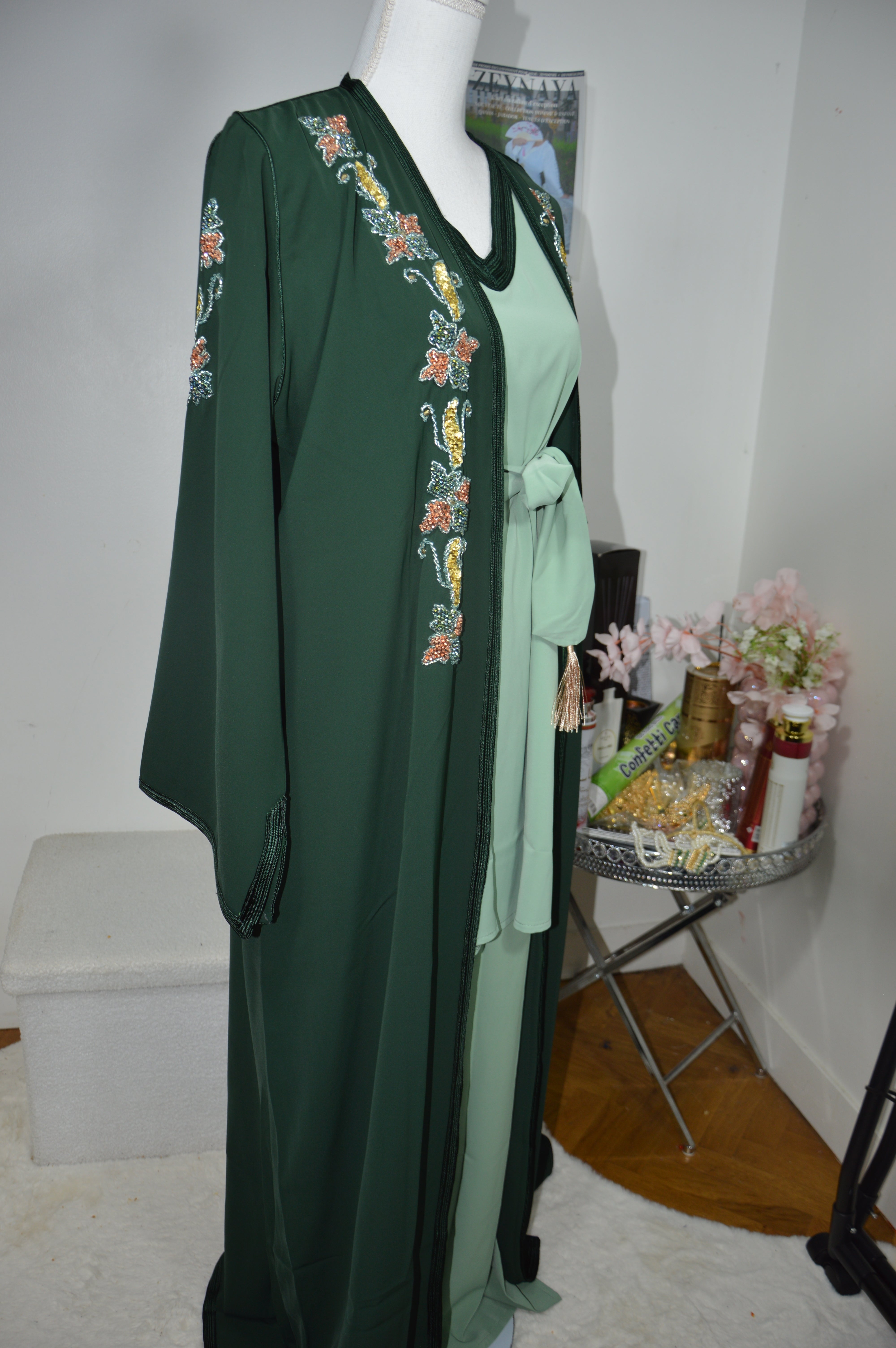 Kimono Crêpe Premium 4 Pièces Brodé Perlé - Vert Émeraude