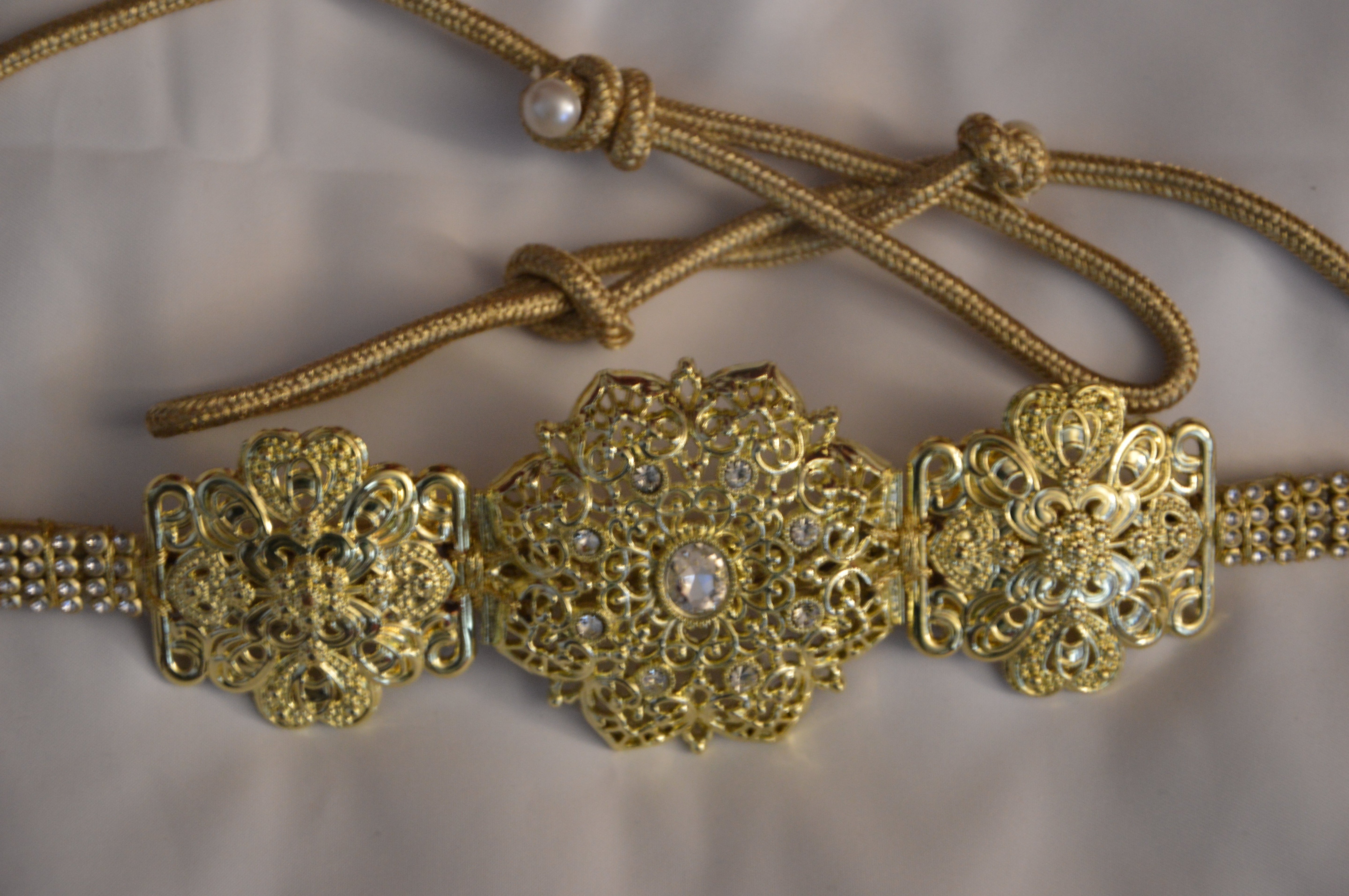 Ceinture Enfant Argent 3 Fleurs - Accessoire Marocain de Luxe