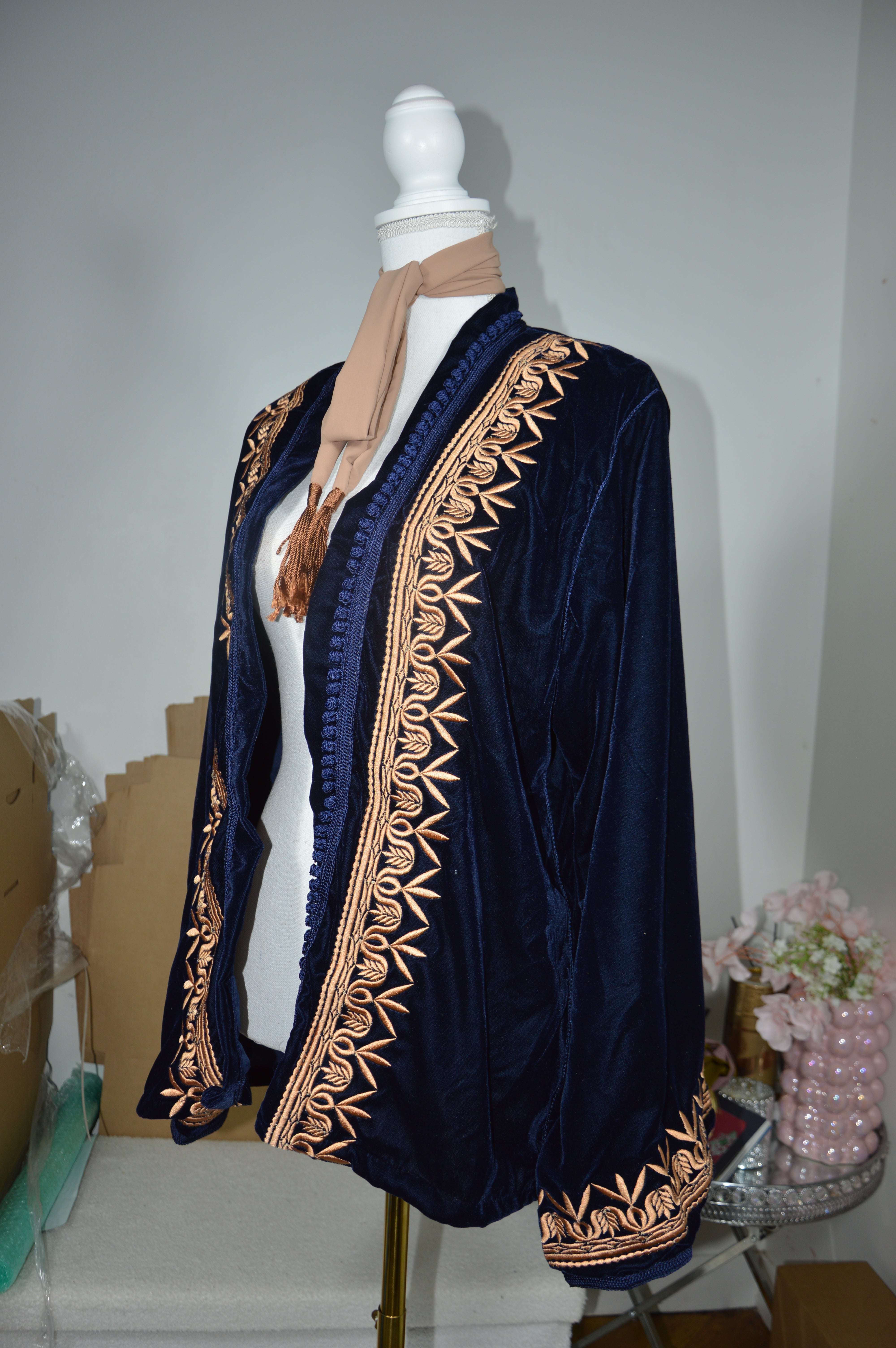Veste Velours Bleu Marine - Élégance Marocaine
