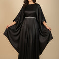 Abaya Farasha Noir Satinée avec Ceinture Perlée et Foulard