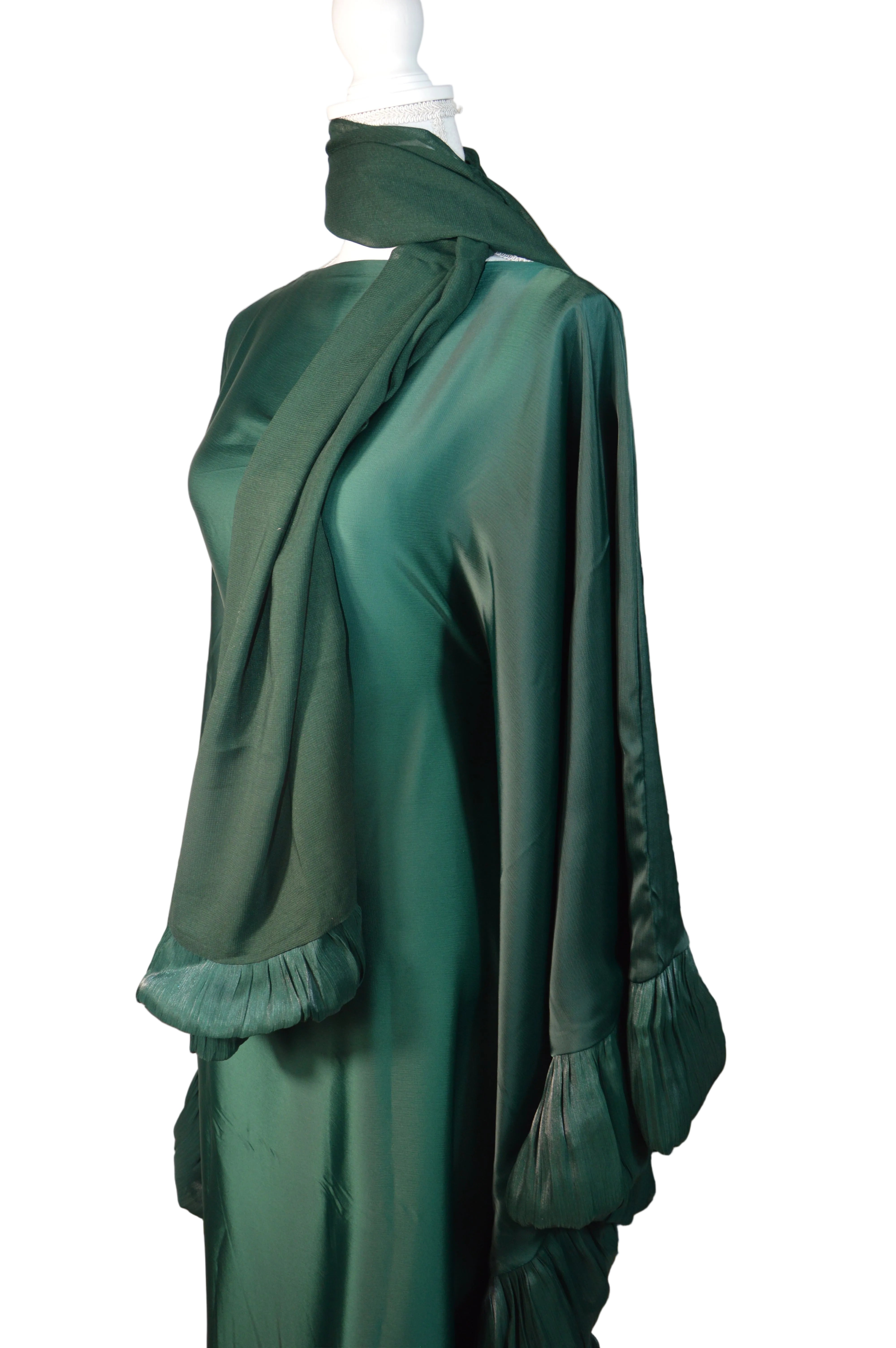 Abaya Verte Papillon - Élégance Emiratie